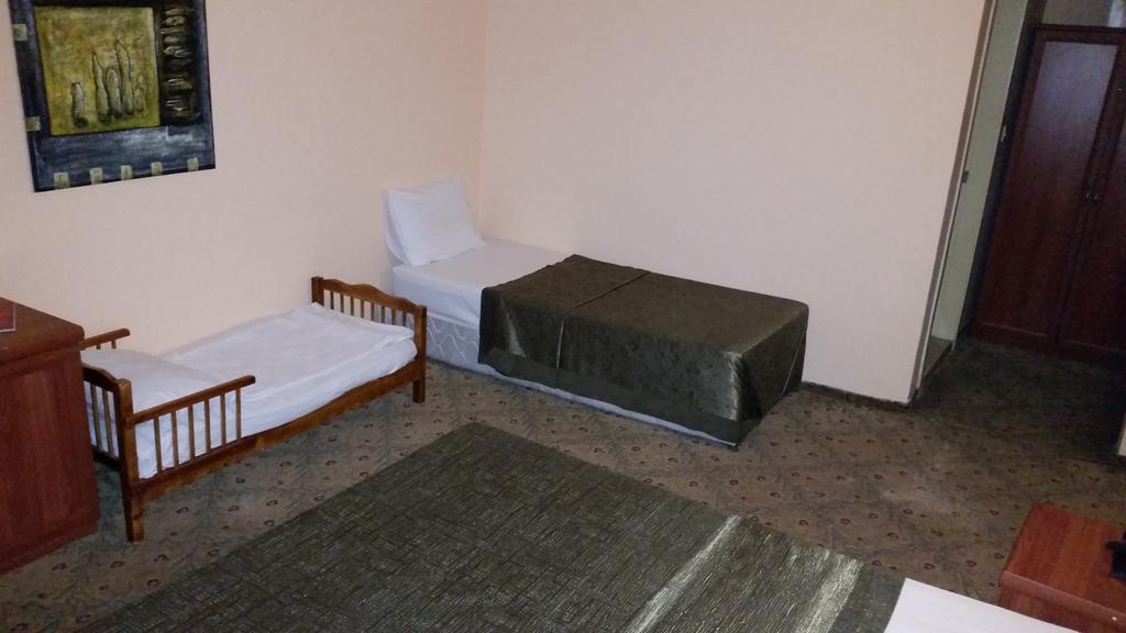 Life Hotel Kerýnia Eksteriør bilde
