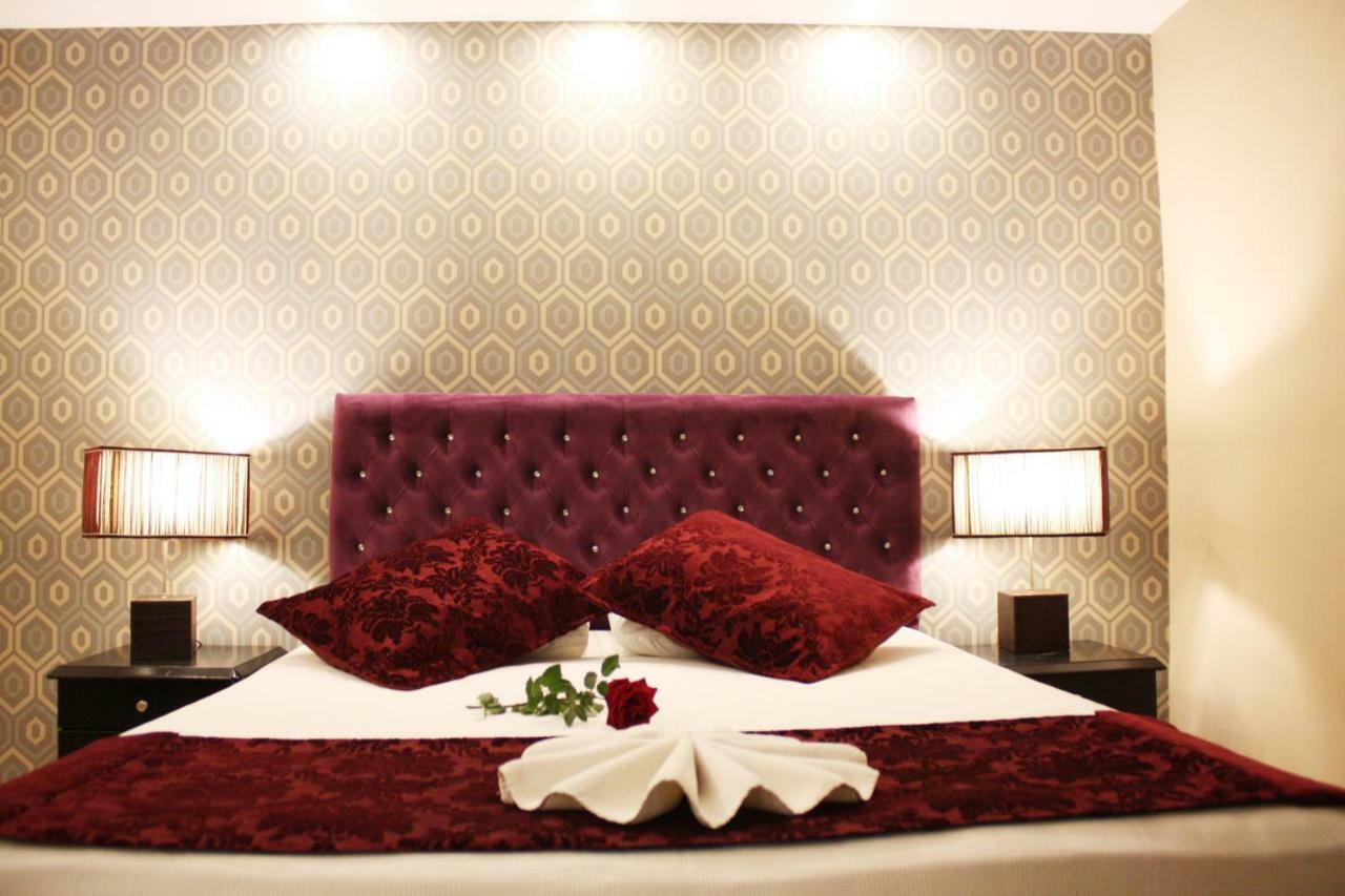 Life Hotel Kerýnia Eksteriør bilde