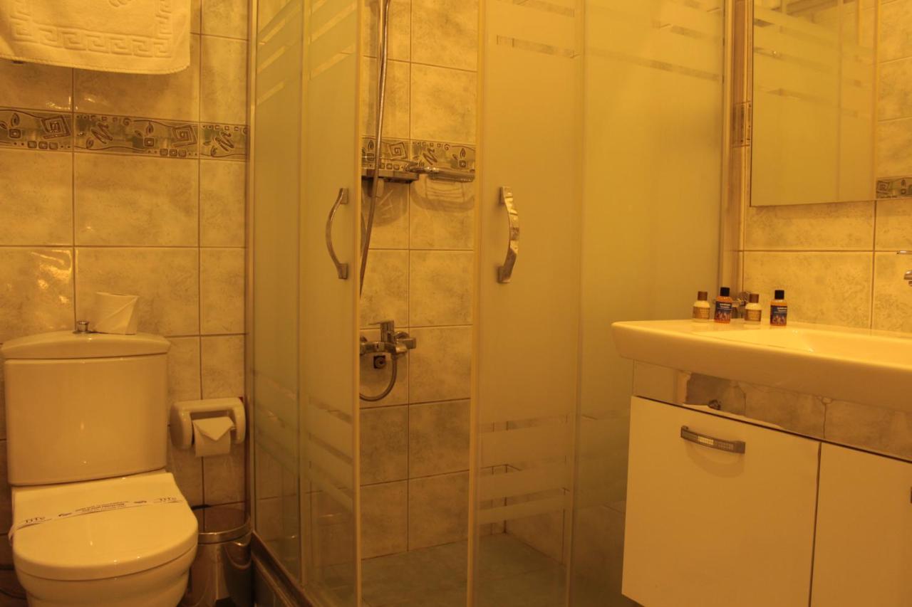 Life Hotel Kerýnia Eksteriør bilde